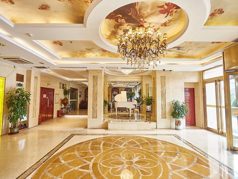 Vienna Hotel Nanyang People Road Экстерьер фото